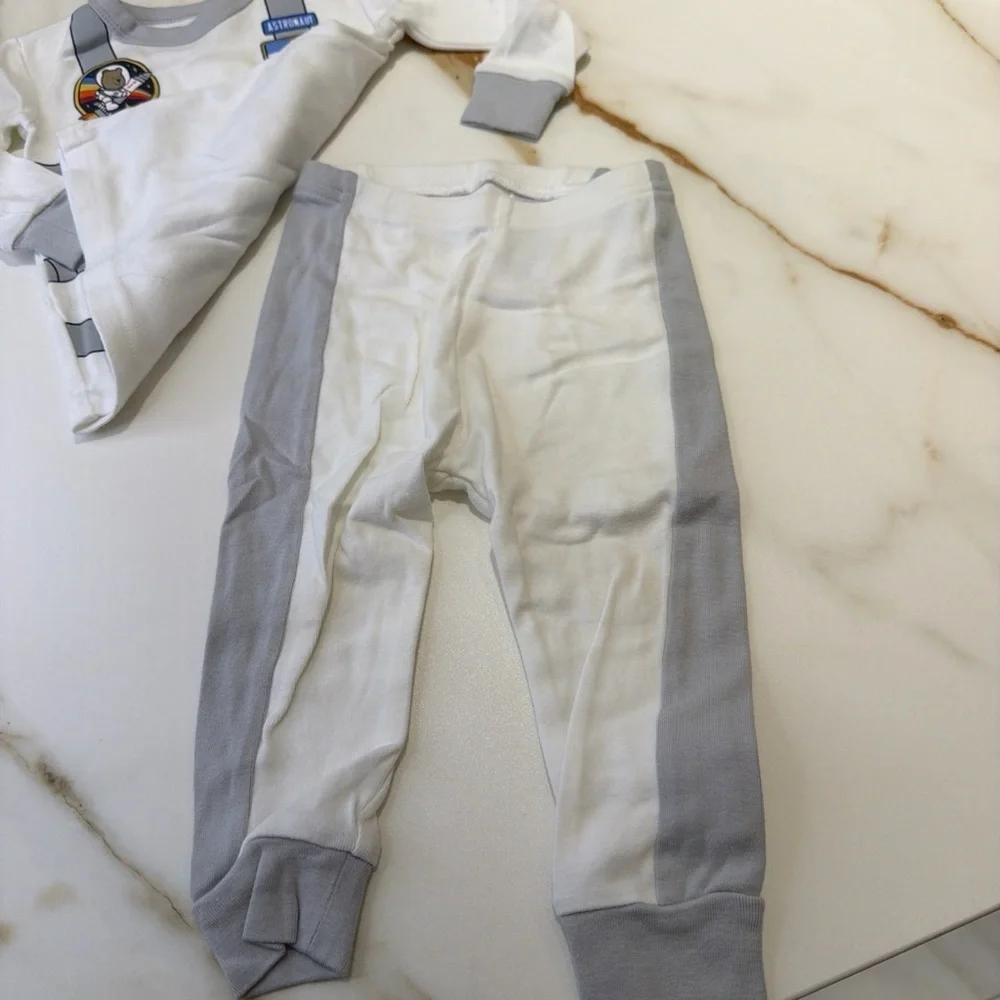 Gap White Astronaut Pajama Set